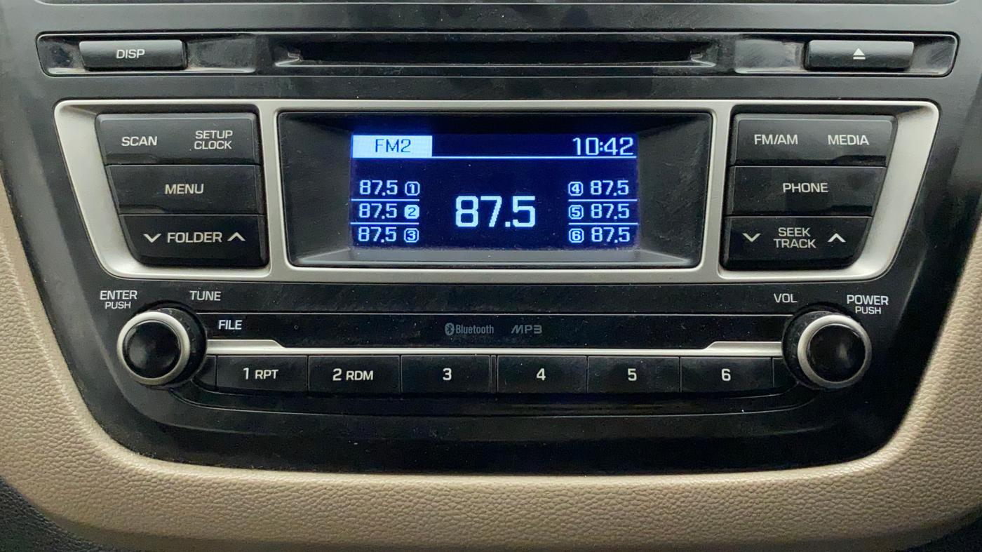 2015 Hyundai Elite i20 ASTA 1.2, Petrol, Manual, 84,879 km, Infotainment System