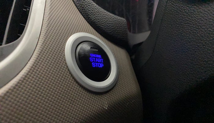 2017 Hyundai Creta SX PLUS AT 1.6 PETROL, Petrol, Automatic, 72,957 km, Keyless Start/ Stop Button