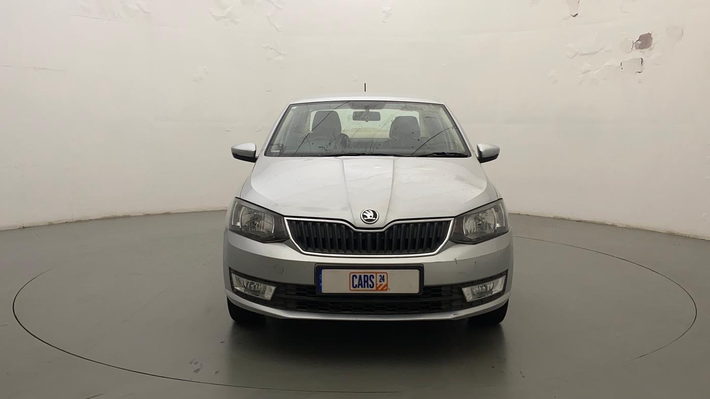 2017 Skoda Rapid AMBITION 1.6 MPI MT, Petrol, Manual, 25,124 km, Front