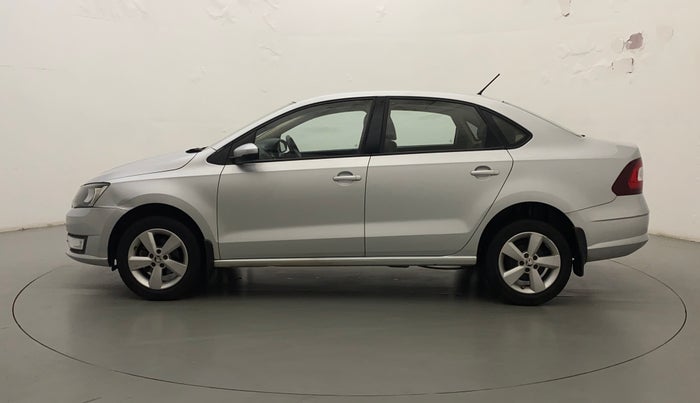 2017 Skoda Rapid AMBITION 1.6 MPI MT, Petrol, Manual, 25,124 km, Left Side