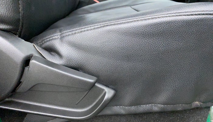 2020 Maruti S PRESSO VXI CNG, CNG, Manual, 30,516 km, Driver Side Adjustment Panel