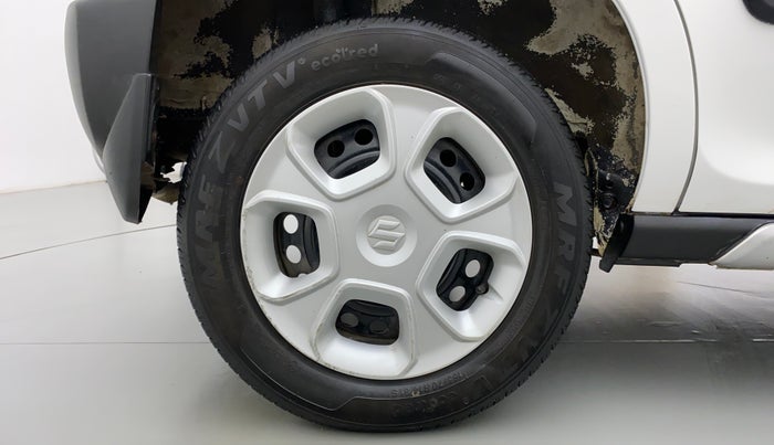 2020 Maruti S PRESSO VXI CNG, CNG, Manual, 30,516 km, Right Rear Wheel