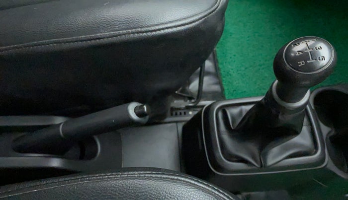 2020 Maruti S PRESSO VXI CNG, CNG, Manual, 30,516 km, Gear Lever