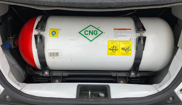 2020 Maruti S PRESSO VXI CNG, CNG, Manual, 30,516 km, Boot Inside