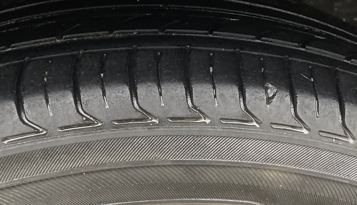 2016 Honda City 1.5L I-VTEC V MT, Petrol, Manual, 86,944 km, Left Rear Tyre Tread