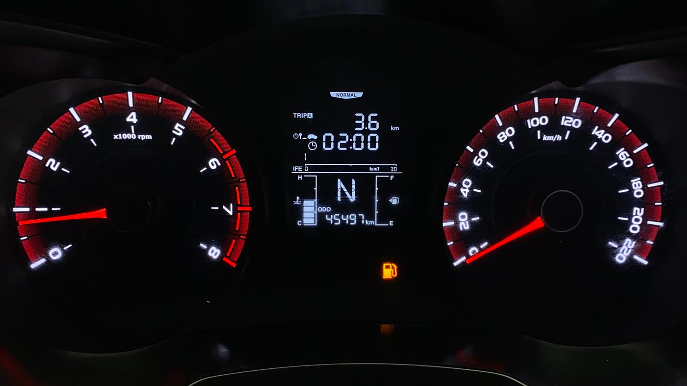 2021 Mahindra XUV300 W4 1.2 PETROL, Petrol, Manual, 45,494 km, Odometer Image