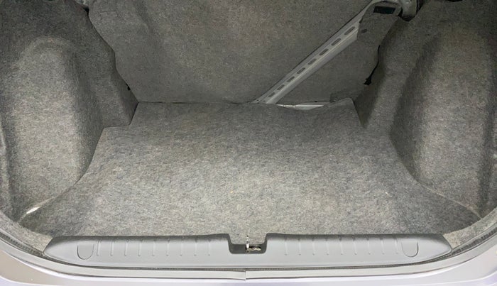 2018 Honda Amaze 1.2L I-VTEC S, Petrol, Manual, 71,593 km, Boot Inside