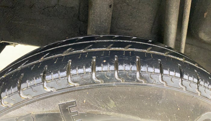 2018 Datsun Redi Go A, Petrol, Manual, 27,026 km, Right Rear Tyre Tread
