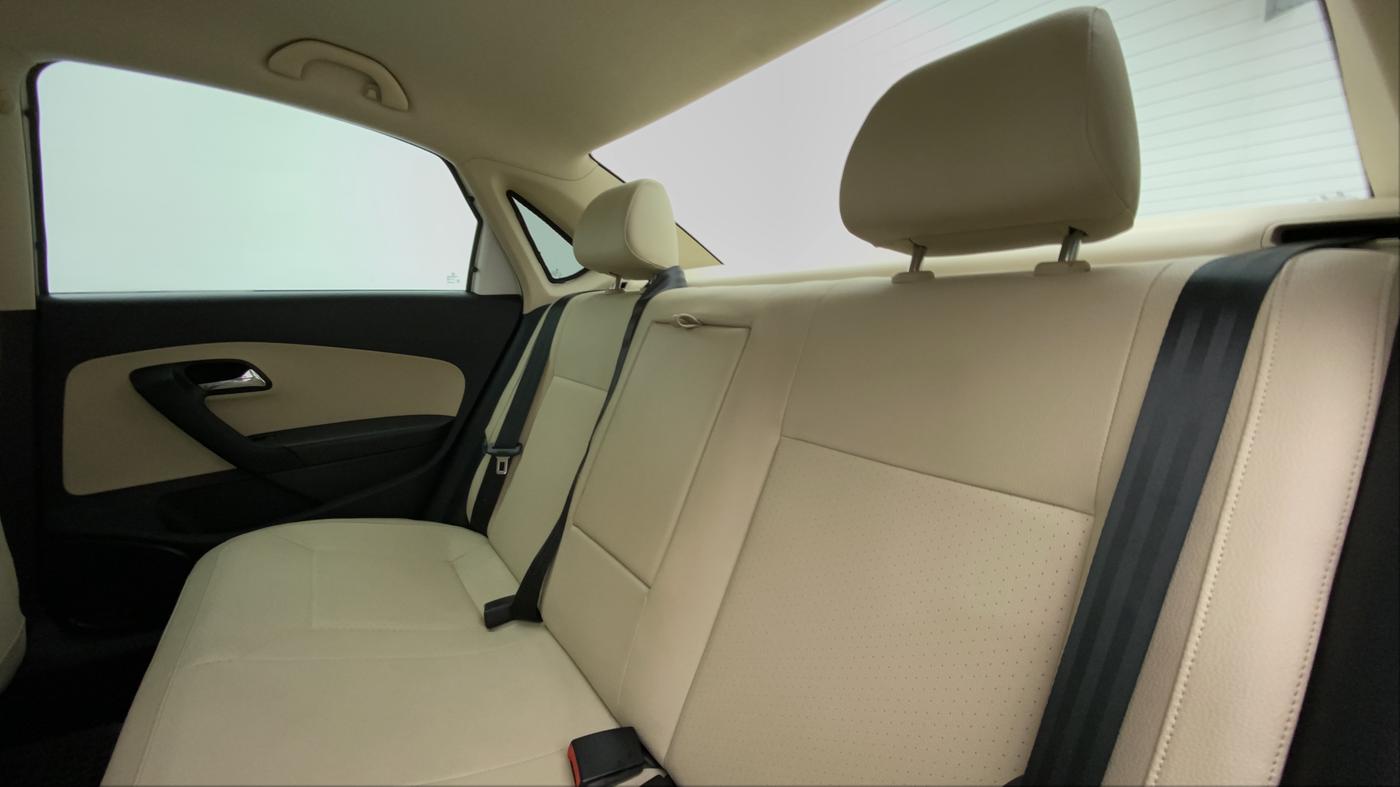 2021 Skoda Rapid STYLE 1.0 AT, Petrol, Automatic, 25,579 km, Right Side Rear Door Cabin