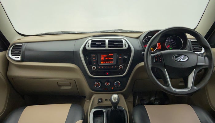 2017 Mahindra TUV300 T8, Diesel, Manual, 70,388 km, Dashboard