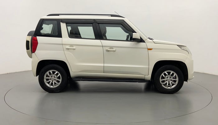 2017 Mahindra TUV300 T8, Diesel, Manual, 70,388 km, Right Side