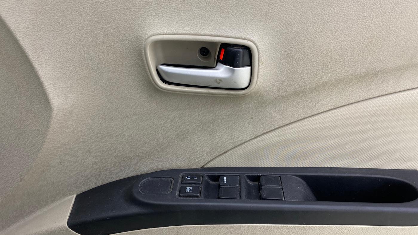 2020 Maruti Celerio VXI, Petrol, Manual, 16,674 km, Driver Side Door Panels Control