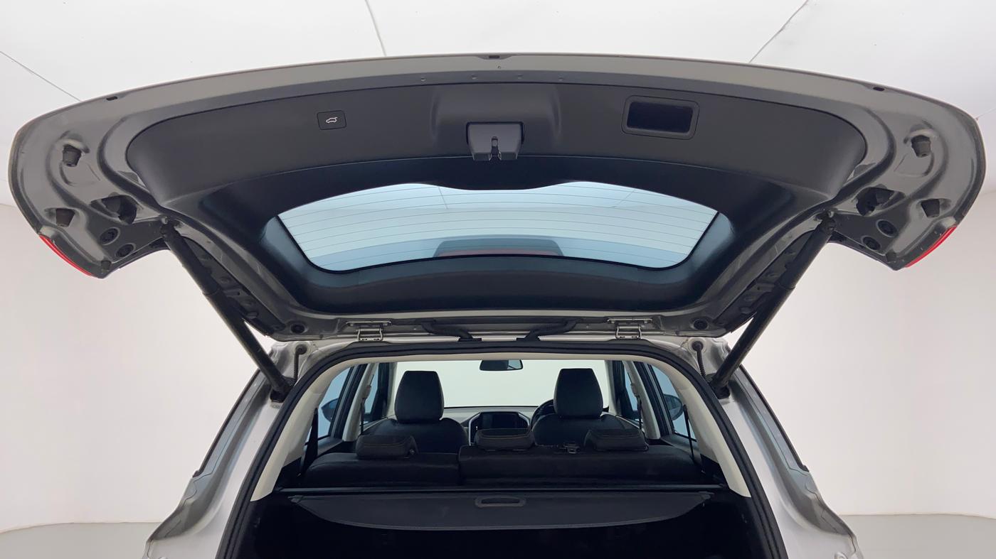 2019 MG HECTOR SHARP 2.0 DIESEL, Diesel, Manual, 39,475 km, Boot Door Open