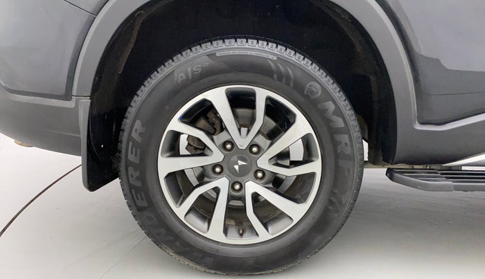 2022 Mahindra SCORPIO-N Z8 L DIESEL AT 2WD 6 STR, Diesel, Automatic, 25,382 km, Right Rear Wheel