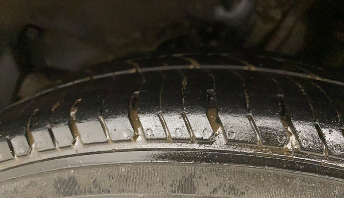 2018 Tata Tiago XZ PETROL, Petrol, Manual, 86,322 km, Left Rear Tyre Tread
