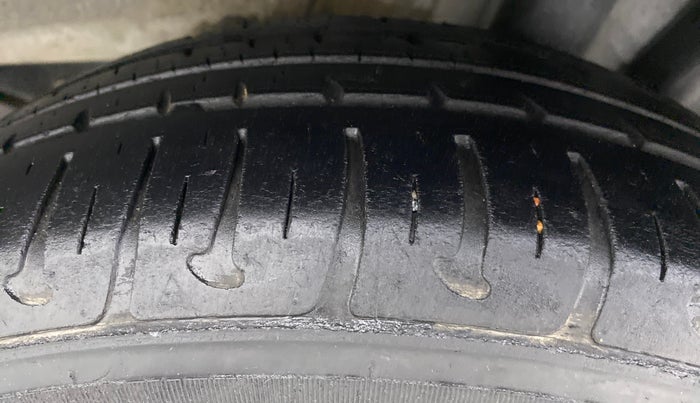 2018 Hyundai Grand i10 ASTA 1.2 KAPPA VTVT, Petrol, Manual, 36,020 km, Left Rear Tyre Tread