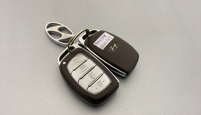 2021 Hyundai New Elantra 2.0 SX(O) AT PETROL, Petrol, Automatic, 52,041 km, Key Close Up