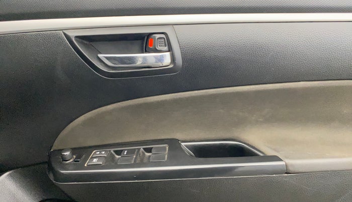 2015 Maruti Swift VXI, Petrol, Manual, 92,030 km, Driver Side Door Panels Control