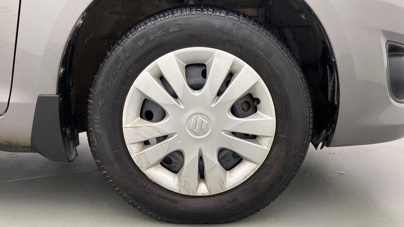 2014 Maruti Swift Dzire VXI, Petrol, Manual, 12,911 km, Right Front Wheel