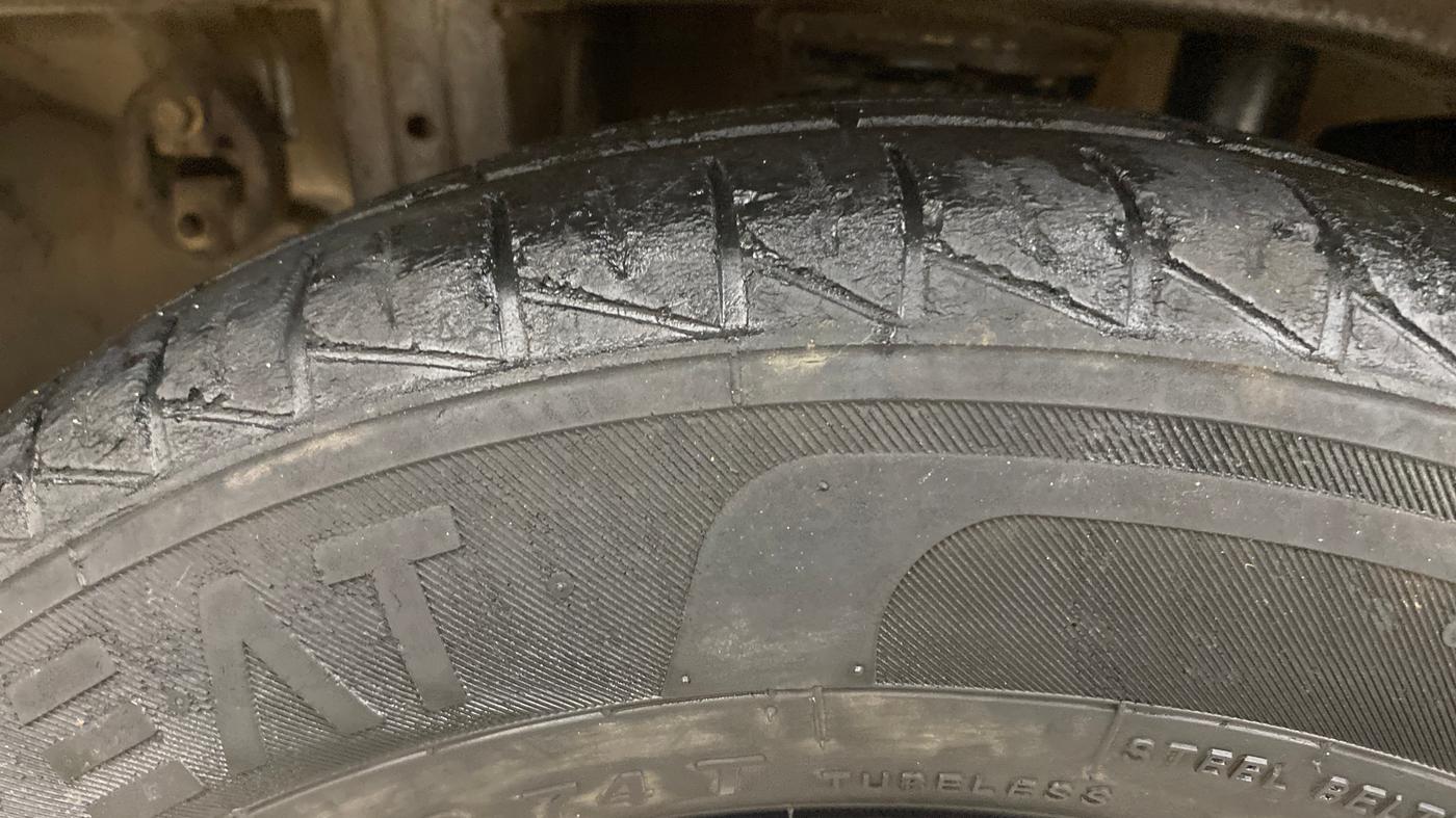 2016 Maruti Alto 800 VXI, Petrol, Manual, 87,762 km, Right Rear Tyre Tread