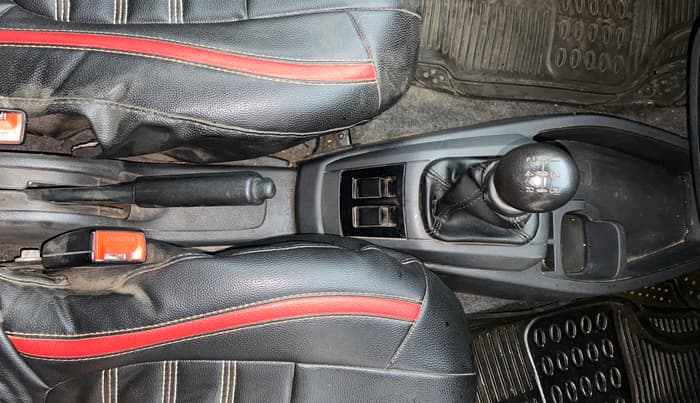 2016 Maruti Alto 800 VXI, Petrol, Manual, 87,762 km, Gear Lever