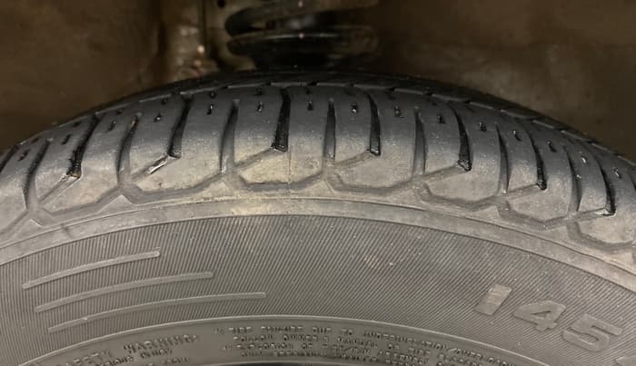 2016 Maruti Alto 800 VXI, Petrol, Manual, 87,762 km, Right Front Tyre Tread