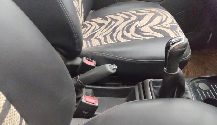 2015 Tata Zest XT PETROL, Petrol, Manual, 75,248 km, Gear Lever