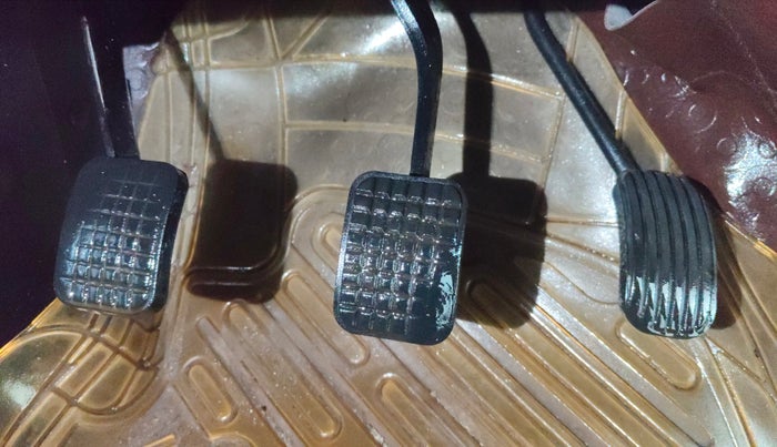 2015 Tata Zest XT PETROL, Petrol, Manual, 75,248 km, Pedals