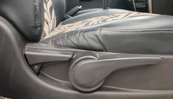 2015 Tata Zest XT PETROL, Petrol, Manual, 75,248 km, Driver Side Adjustment Panel