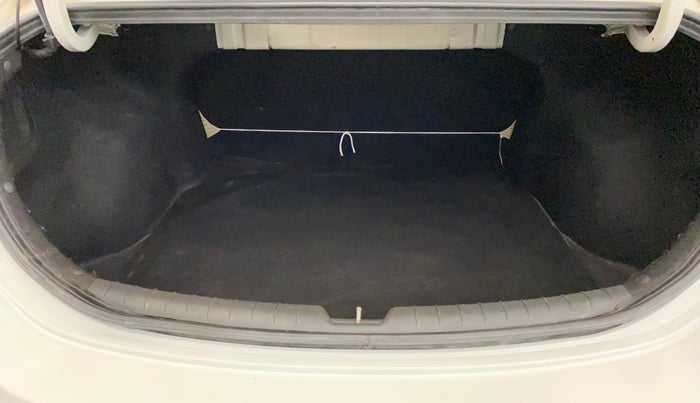 2019 Hyundai Verna 1.6 VTVT SX, Petrol, Manual, 70,488 km, Boot Inside