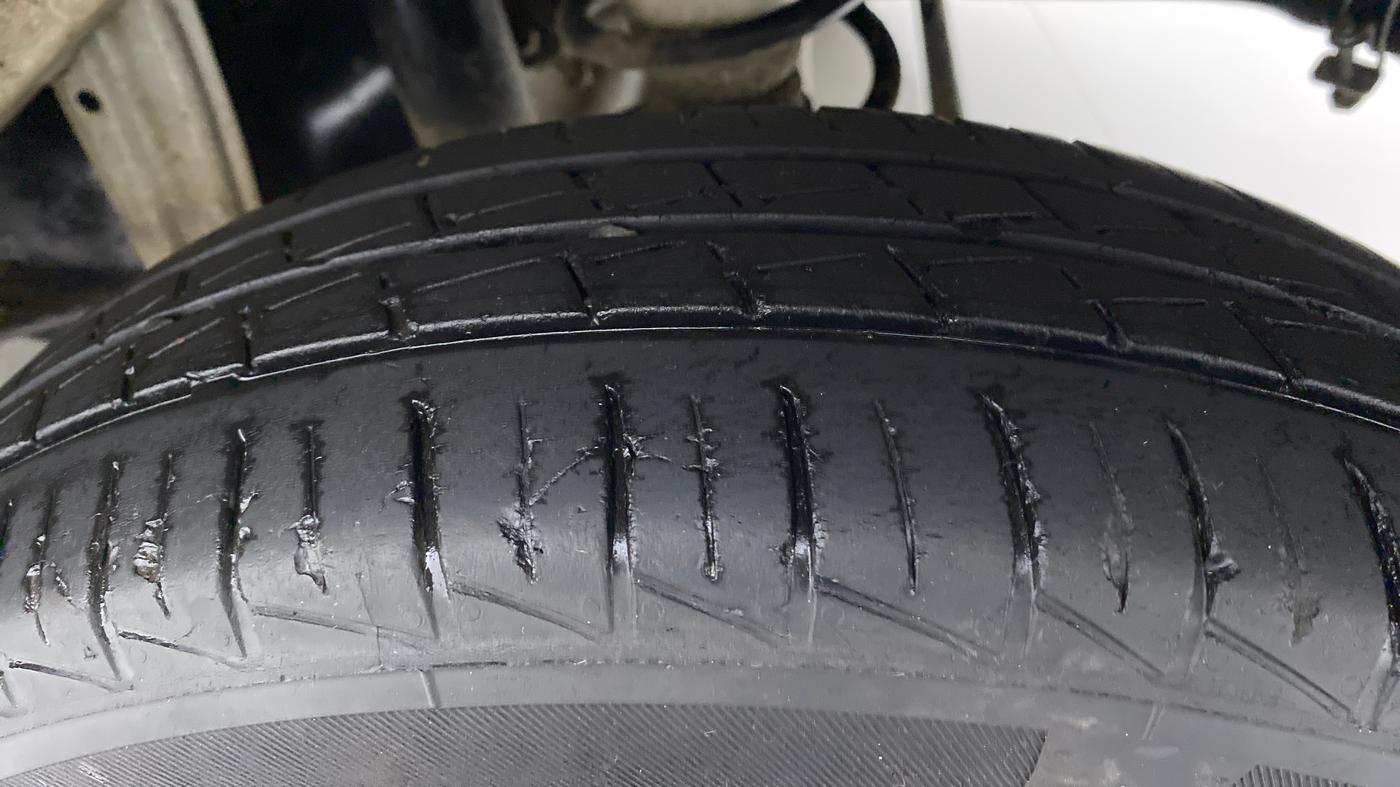 2020 Maruti Alto LXI, Petrol, Manual, 19,712 km, Left Rear Tyre Tread