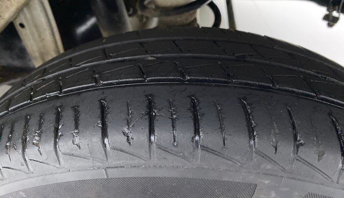 2020 Maruti Alto LXI, Petrol, Manual, 19,712 km, Left Rear Tyre Tread