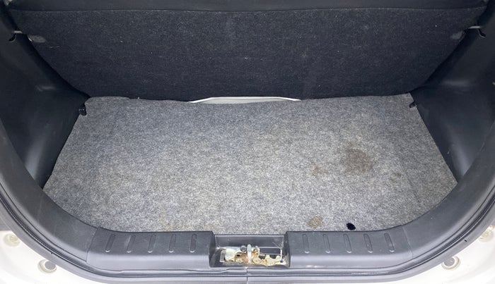 2020 Maruti Alto LXI, Petrol, Manual, 19,712 km, Boot Inside