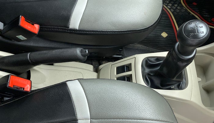 2020 Maruti Alto LXI, Petrol, Manual, 19,712 km, Gear Lever