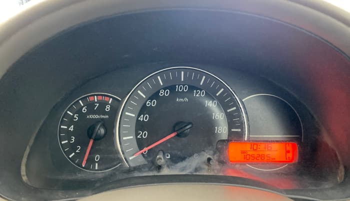 2014 Nissan Micra XL PETROL, Petrol, Manual, 1,05,255 km, Odometer Image