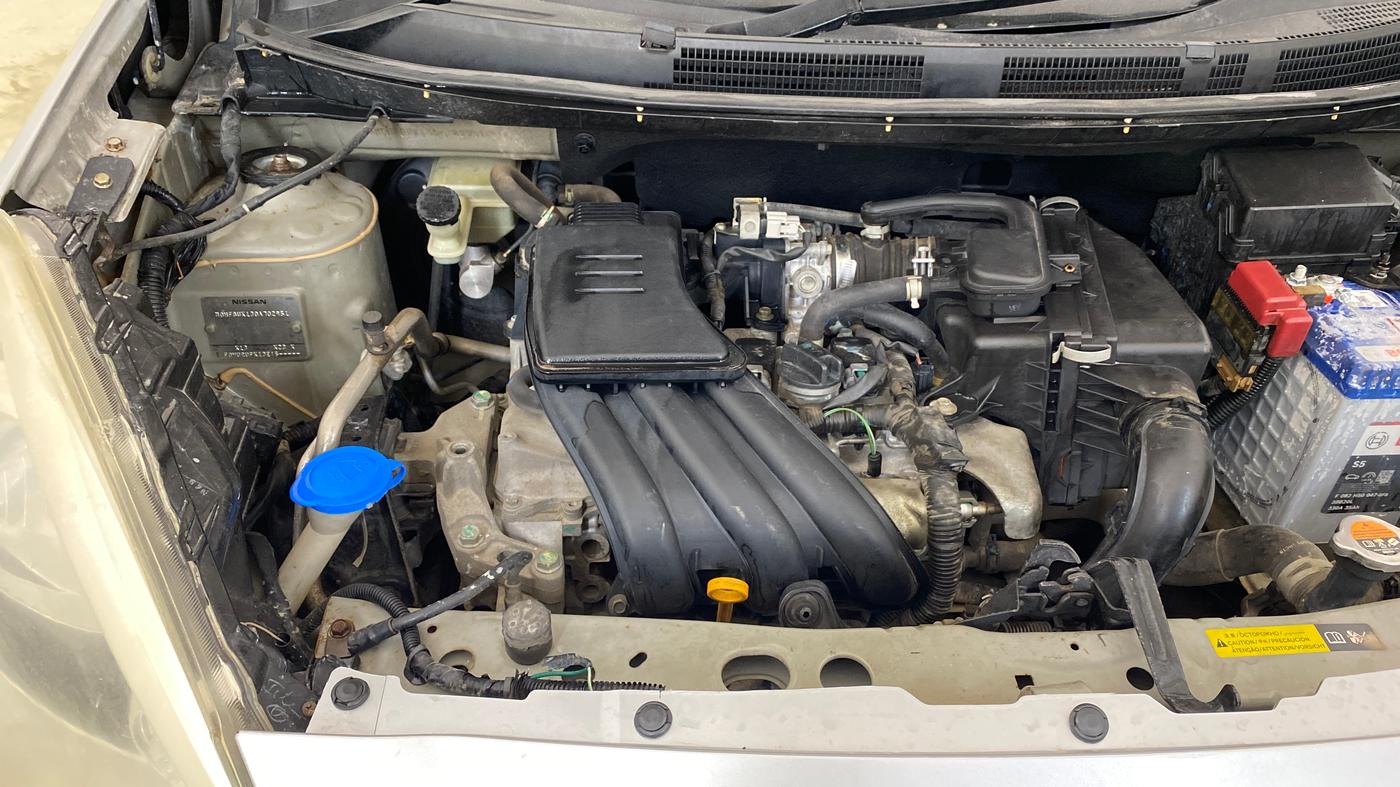 2014 Nissan Micra XL PETROL, Petrol, Manual, 1,05,255 km, Engine View - Right