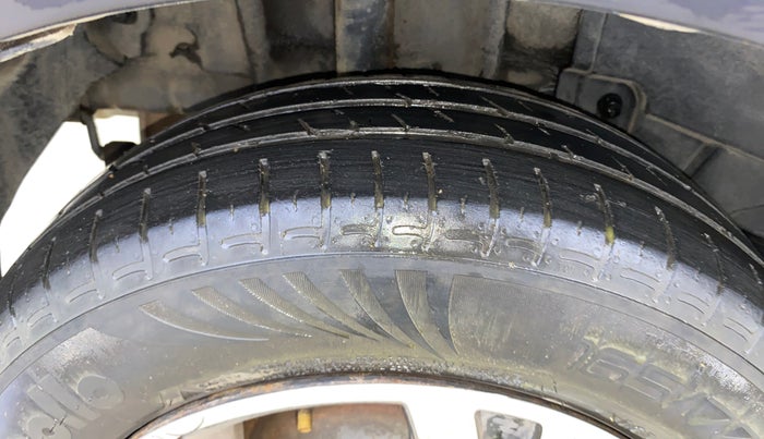 2022 Tata TIGOR XZ PLUS CNG, CNG, Manual, 70,551 km, Right Rear Tyre Tread