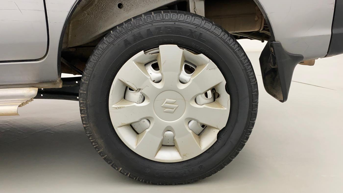 2017 Maruti Eeco 5 STR WITH A/C+HTR, Petrol, Manual, 43,158 km, Left Rear Wheel