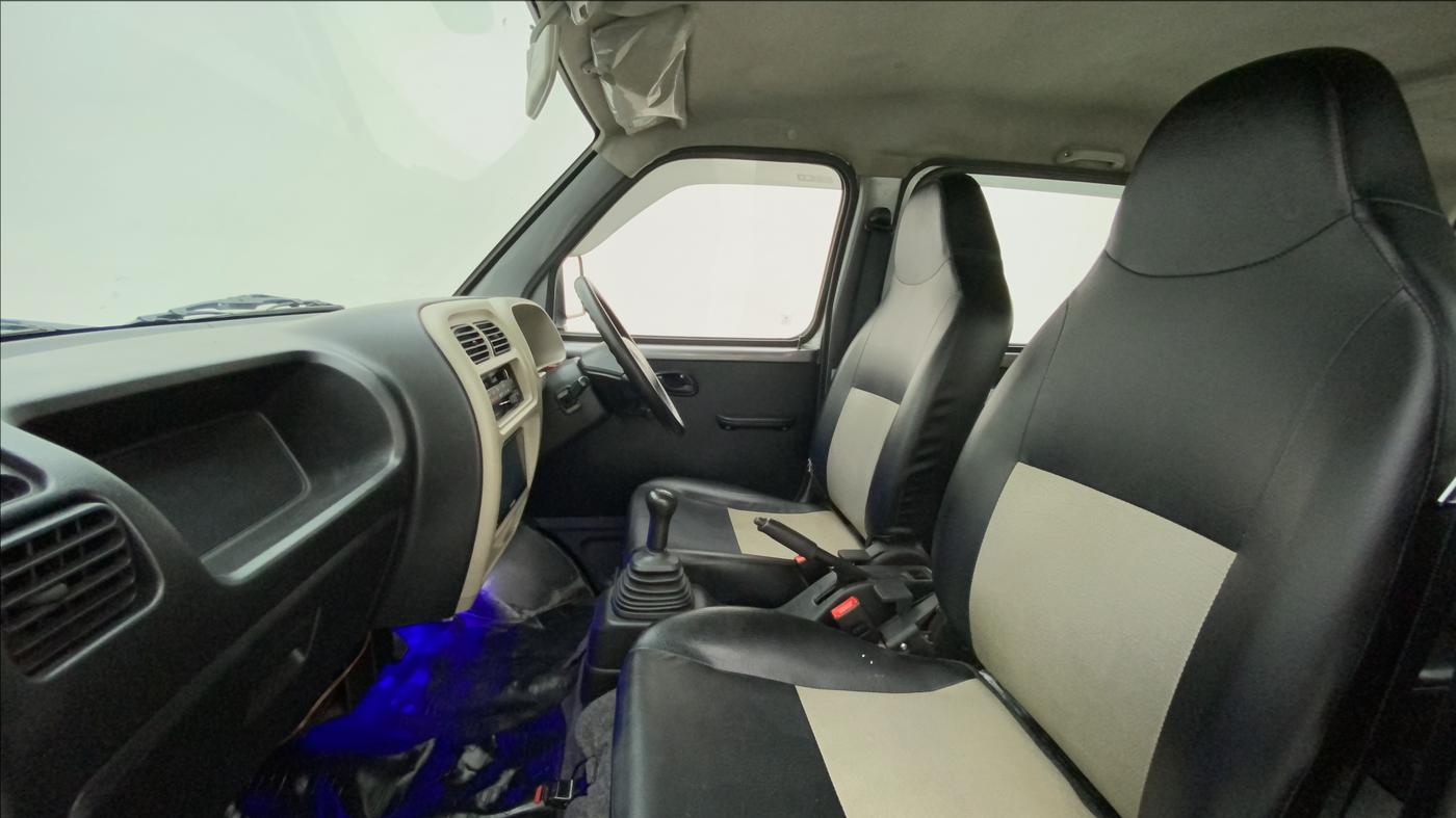 2017 Maruti Eeco 5 STR WITH A/C+HTR, Petrol, Manual, 43,158 km, Right Side Front Door Cabin