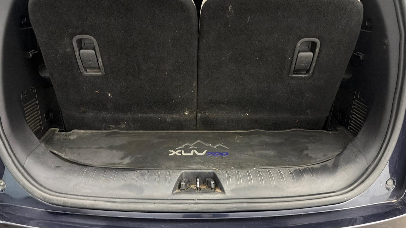 2022 Mahindra XUV700 AX 7 P AT 7 STR, Petrol, Automatic, 63,285 km, Boot Inside