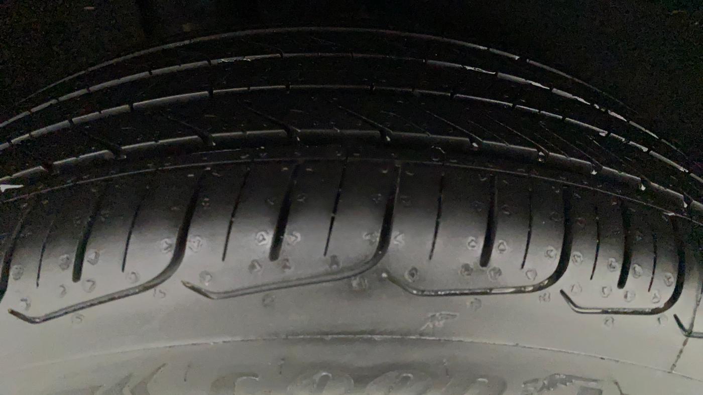 2020 Maruti Baleno ZETA PETROL 1.2, Petrol, Manual, 23,666 km, Right Rear Tyre Tread