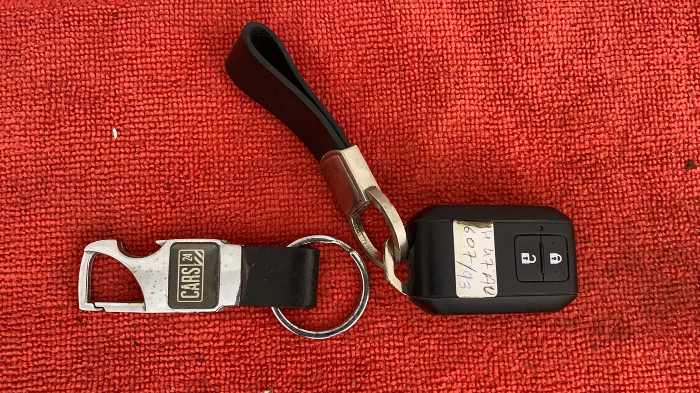 2020 Maruti Baleno ZETA PETROL 1.2, Petrol, Manual, 23,666 km, Key Close Up