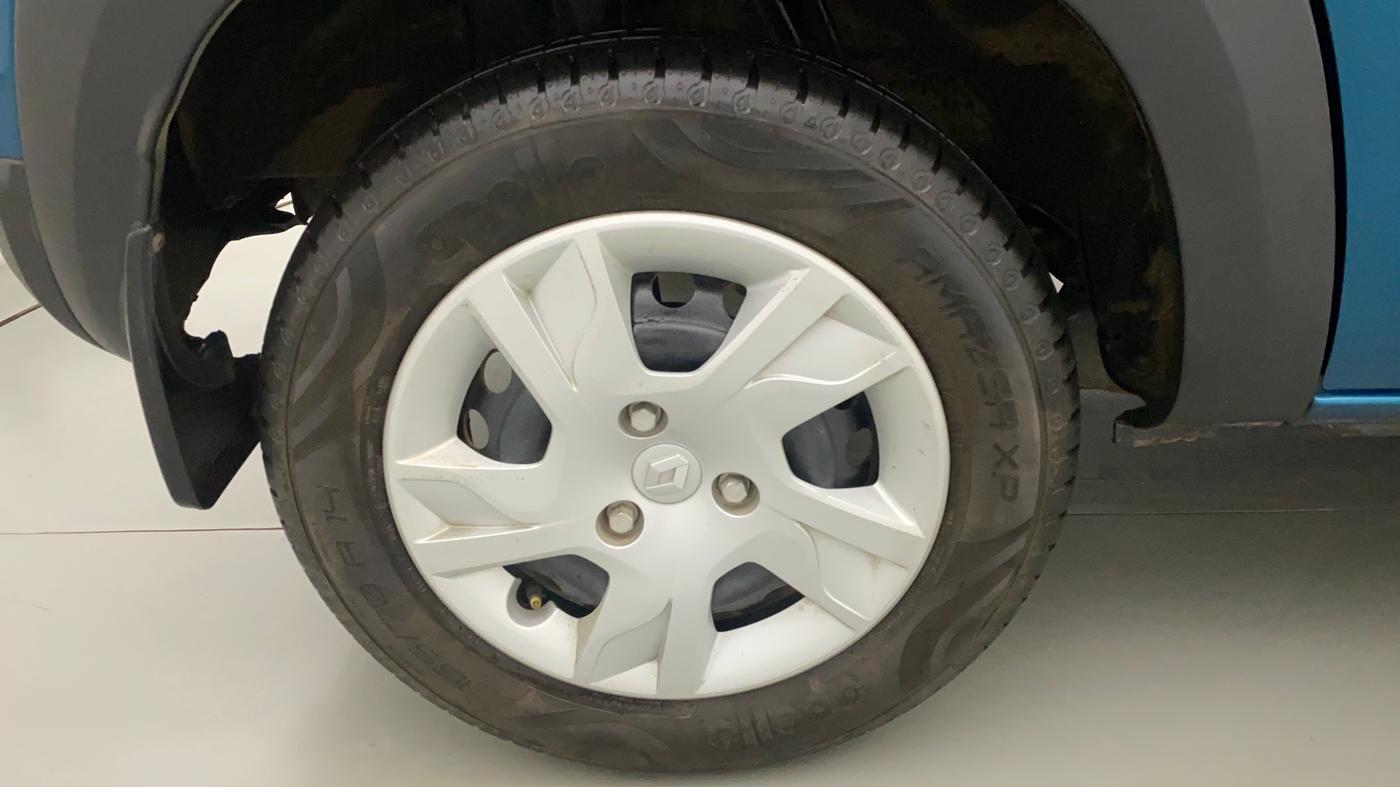2019 Renault Kwid RXT 0.8, Petrol, Manual, 3,134 km, Right Rear Wheel