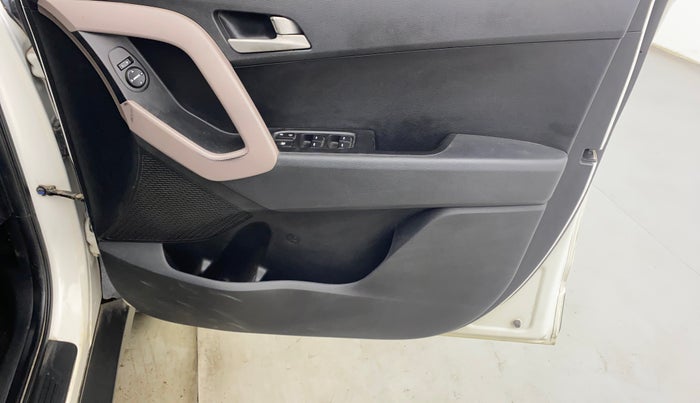 2018 Hyundai Creta S 1.4 DIESEL, Diesel, Manual, 1,09,365 km, Driver Side Door Panels Control