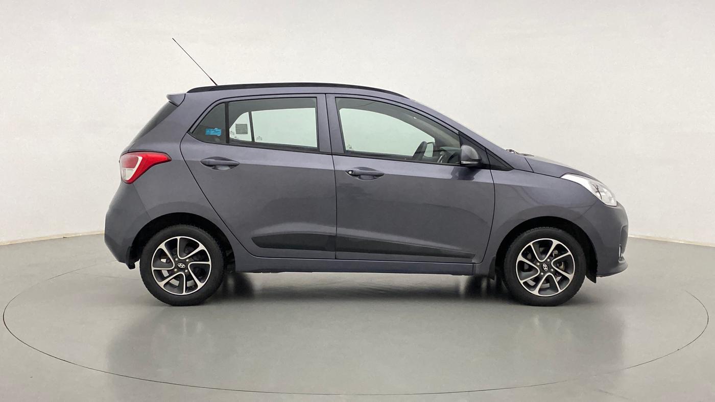 2017 Hyundai Grand i10 SPORTZ (O) 1.2 AT VTVT, Petrol, Automatic, 22,013 km, Right Side View
