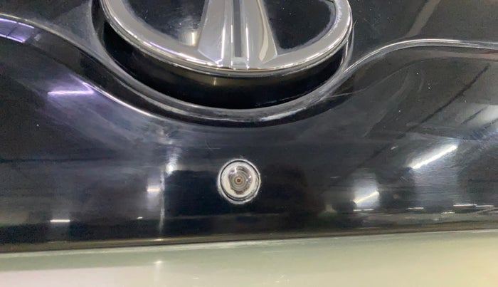 2022 Tata NEXON XZ PLUS (PREMIUM) KAZIRANGA DIESEL, Diesel, Manual, 57,219 km, Parking Camera