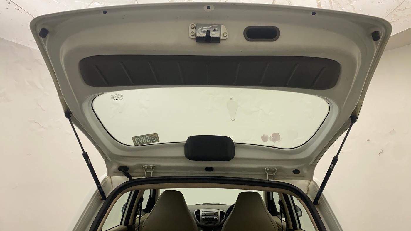 2013 Hyundai i10 MAGNA 1.1, Petrol, Manual, 47,502 km, Boot Door Open