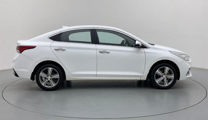 2017 Hyundai Verna 1.6 SX VTVT (O), Petrol, Manual, 44,946 km, Right Side View