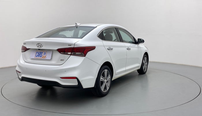 2017 Hyundai Verna 1.6 SX VTVT (O), Petrol, Manual, 44,946 km, Right Back Diagonal