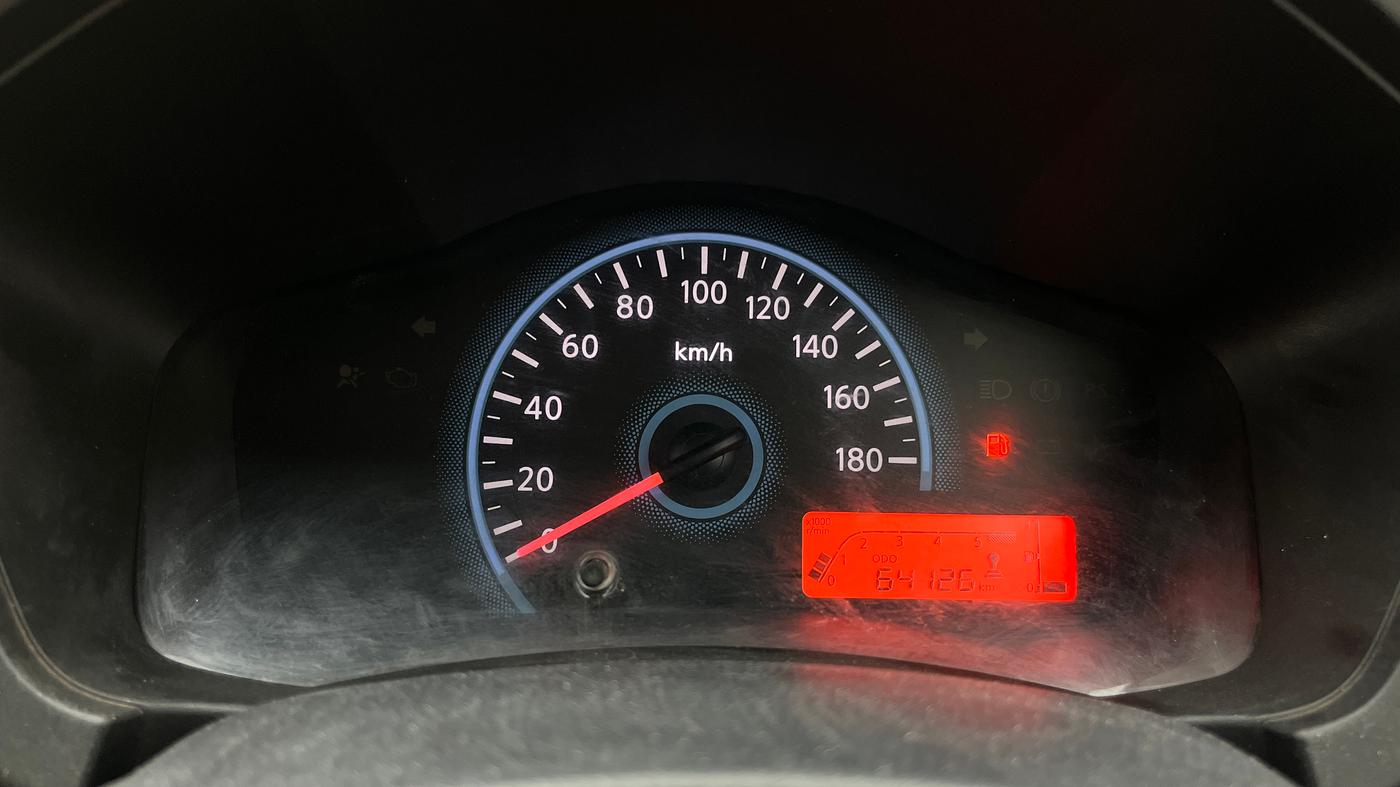 2017 Datsun Redi Go T (O), Petrol, Manual, 64,124 km, Odometer Image